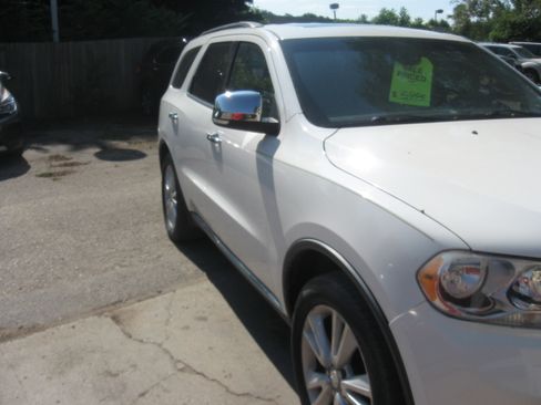 Used 2011 Dodge Durango AWD Crew image 3