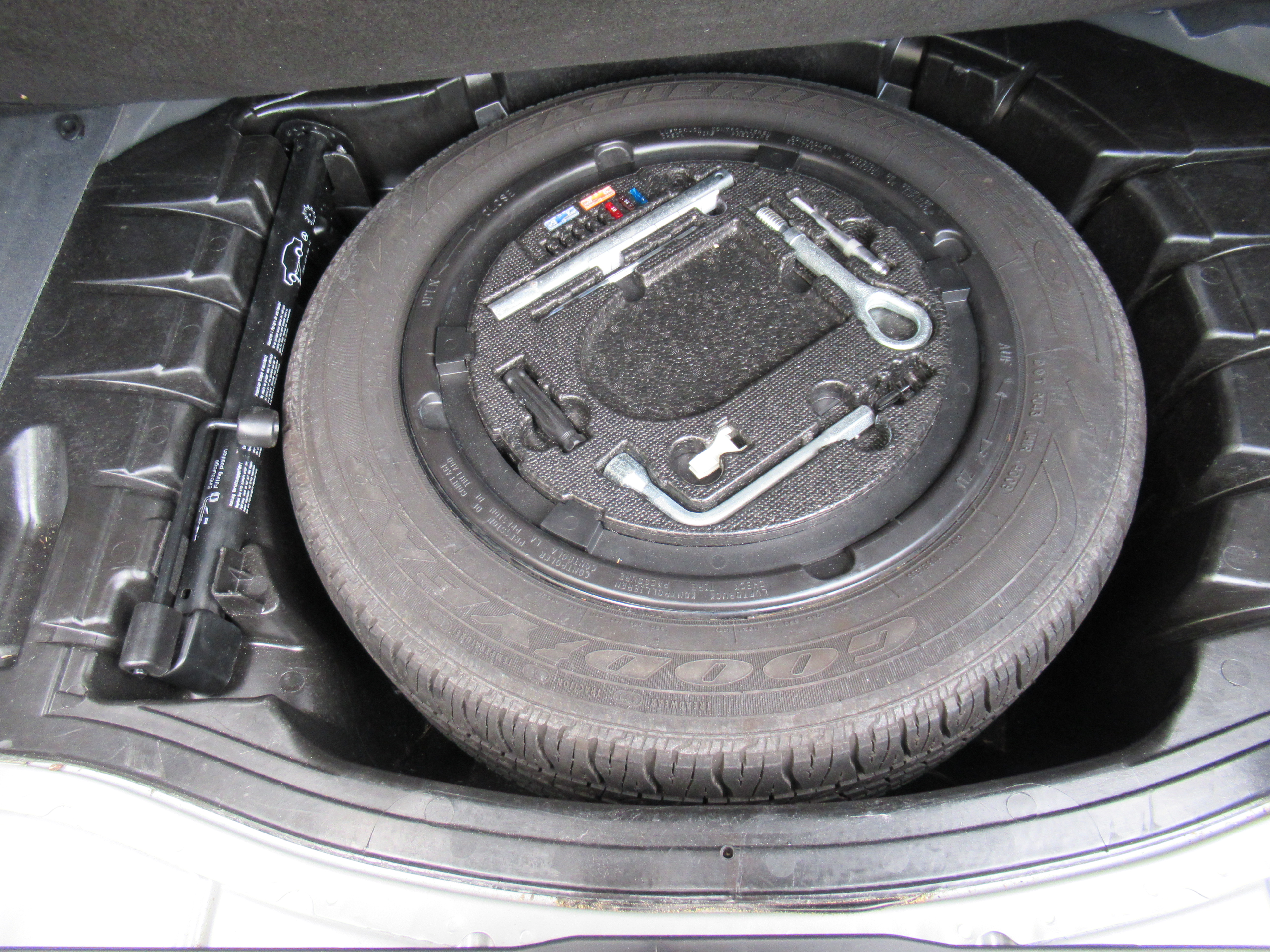 Used 2005 Mercedes-Benz S 430 4MATIC image 21