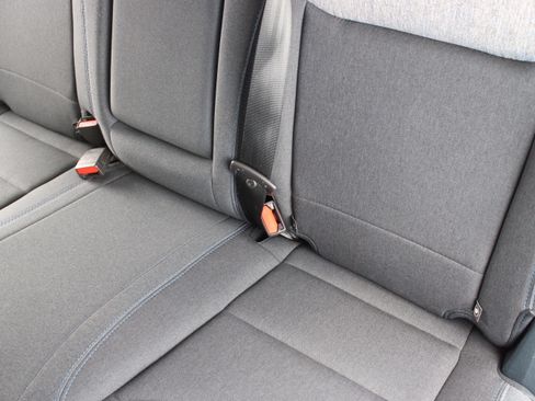 Used 2025 Ford Maverick XLT image 9