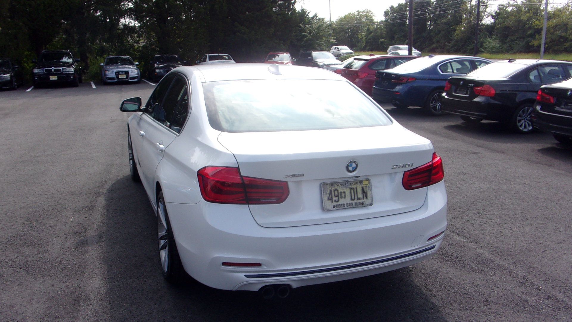 Used 2018 BMW 330i xDrive Sedan AWD/4WD image 10