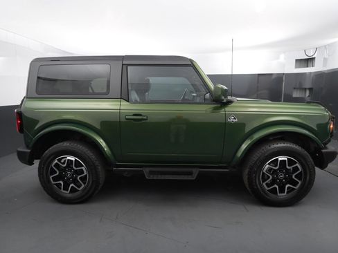 Used 2023 Ford Bronco Outer Banks image 6