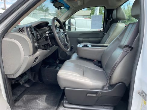 Used 2009 Chevrolet Silverado 3500 W/T image 7