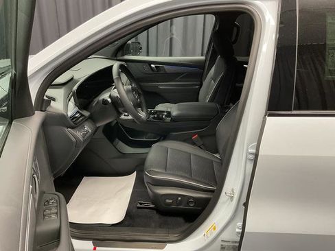 New 2026 Buick Enclave Sport Touring w/ Power Package image 10