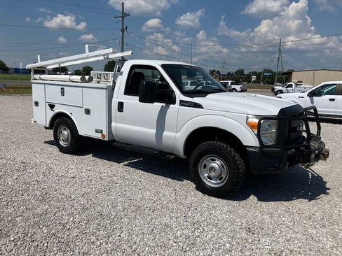 Used 2016 Ford F250 image 2