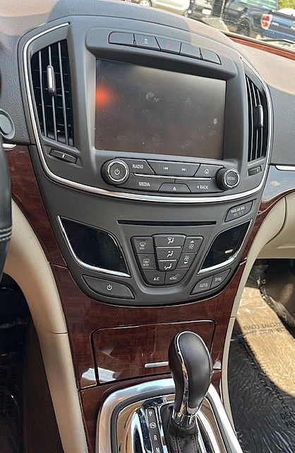 Used 2016 Buick Regal Leather FWD image 37