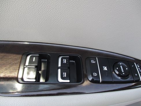 Used 2016 Kia Optima EX image 20