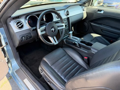 Used 2005 Ford Mustang GT Premium Coupe 2D RWD image 5