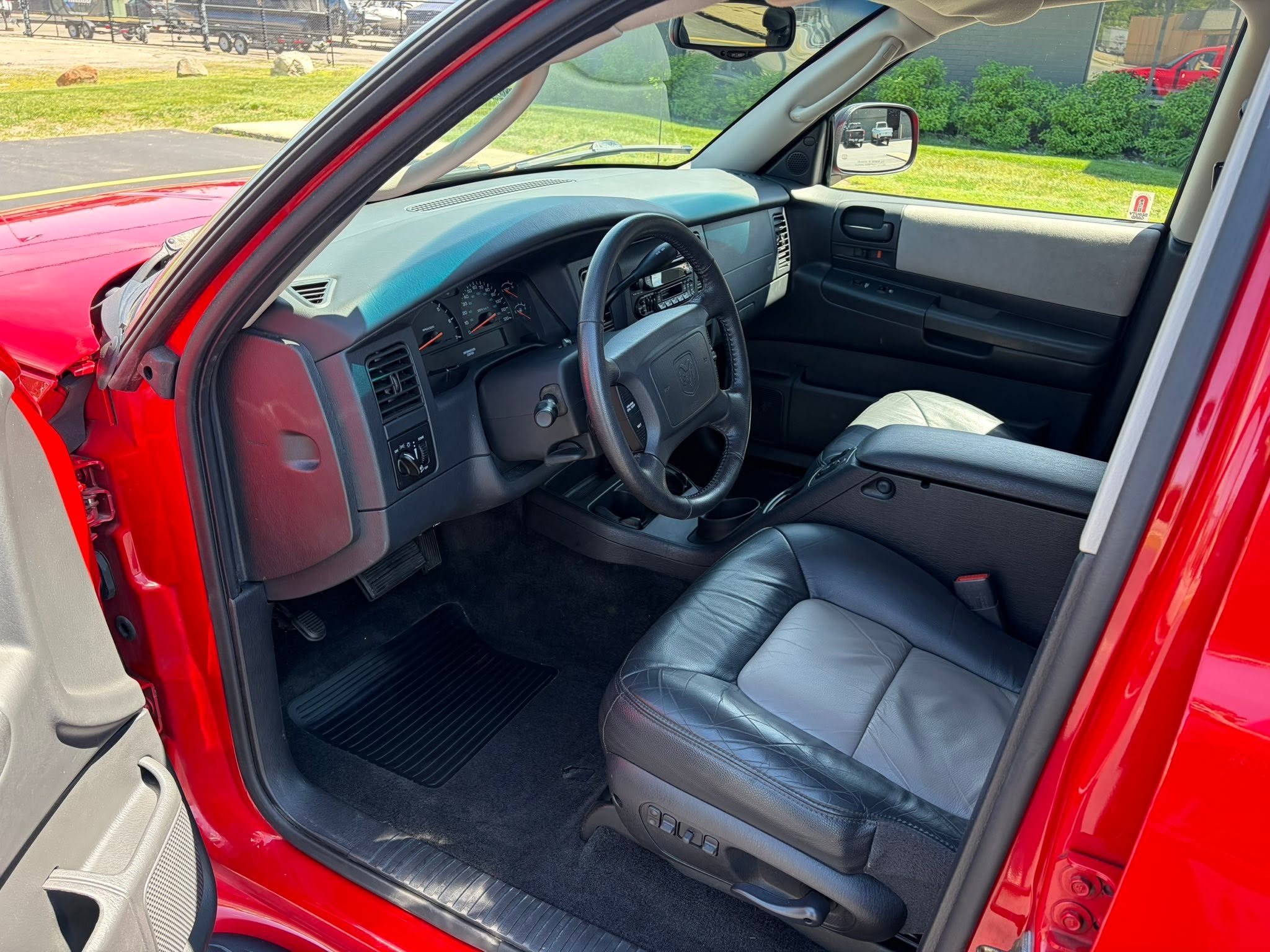 Used 2001 Dodge Durango 4WD image 14