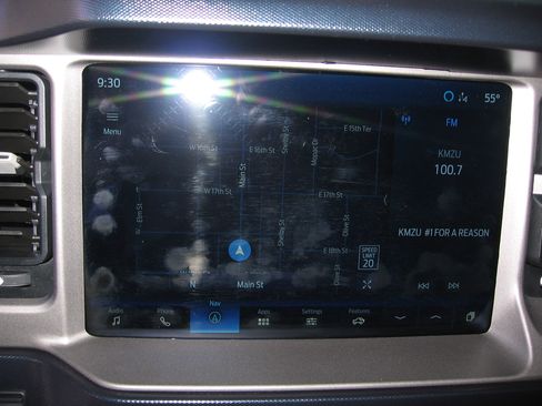 Used 2023 Ford Bronco Outer Banks w/ SASQUATCH PKG image 11