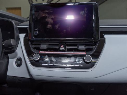 New 2026 Toyota Corolla SE image 12