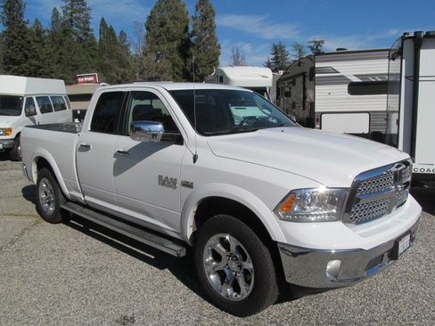 Used 2014 RAM 1500 Laramie image 1
