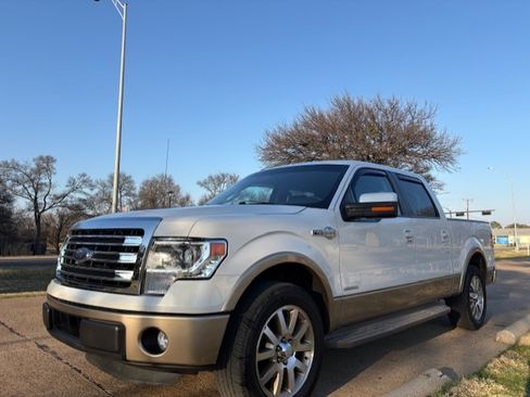 Used 2014 Ford F150 King Ranch image 6