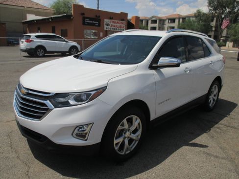 Used 2018 Chevrolet Equinox AWD Premier w/ 1LZ image 17