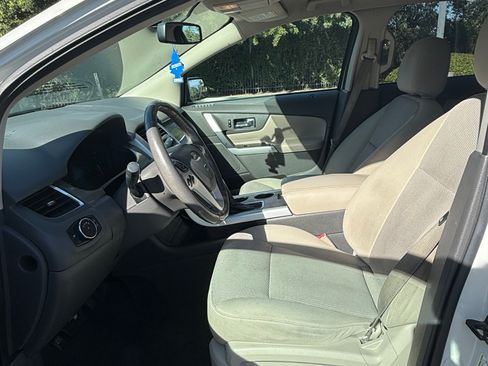 Used 2013 Ford Edge SEL image 14