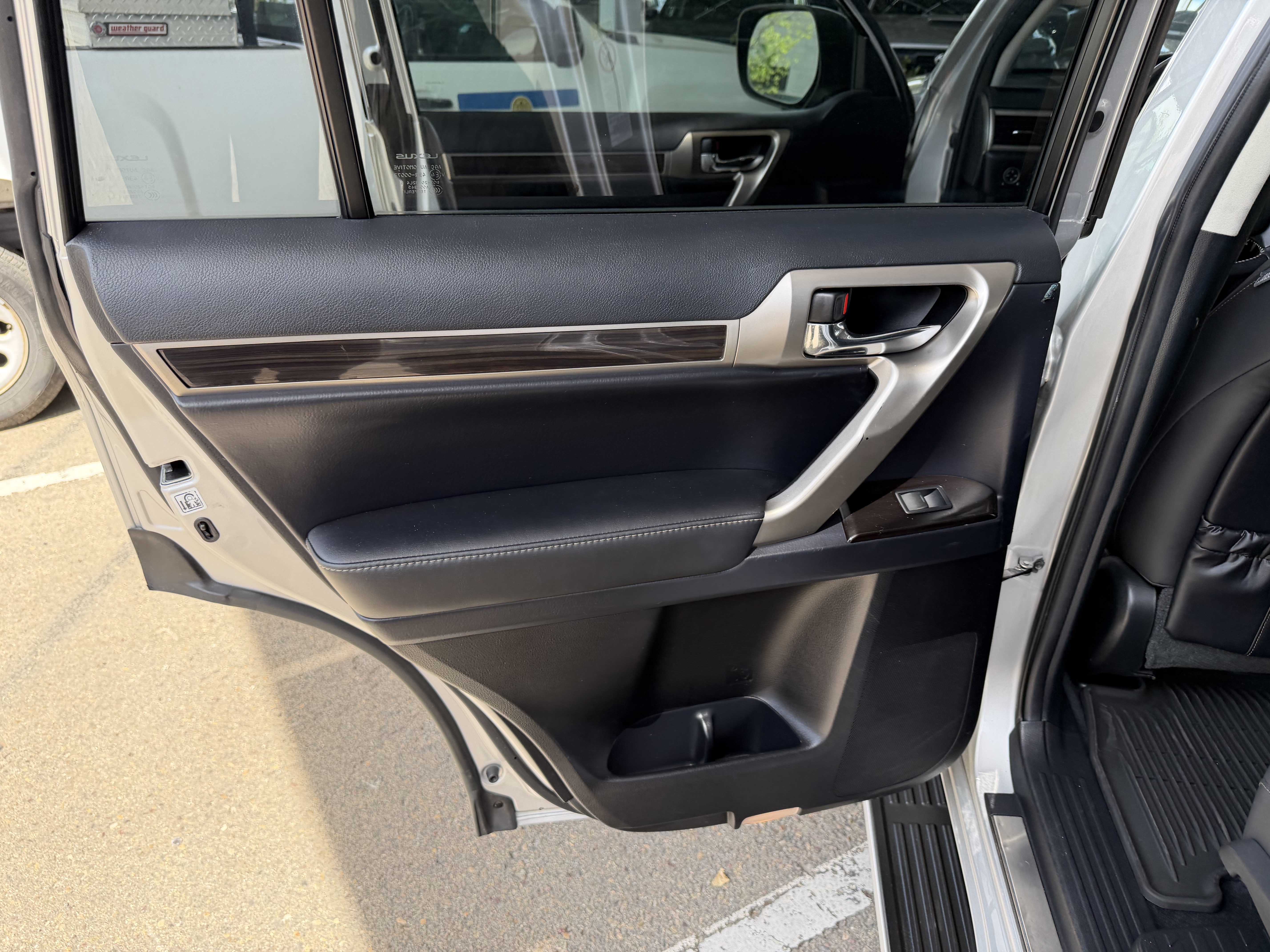 Used 2014 Lexus GX 460 AWD/4WD image 27