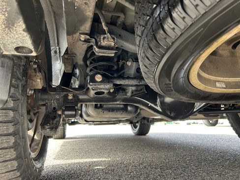 Used 2015 Toyota 4Runner Limited image 23