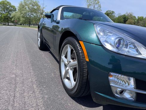 Used 2008 Saturn Sky image 26