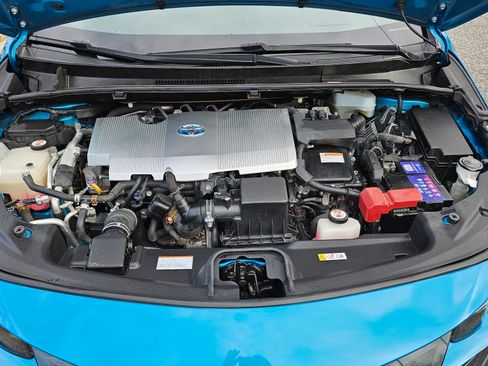 Used 2020 Toyota Prius Prime Limited image 25