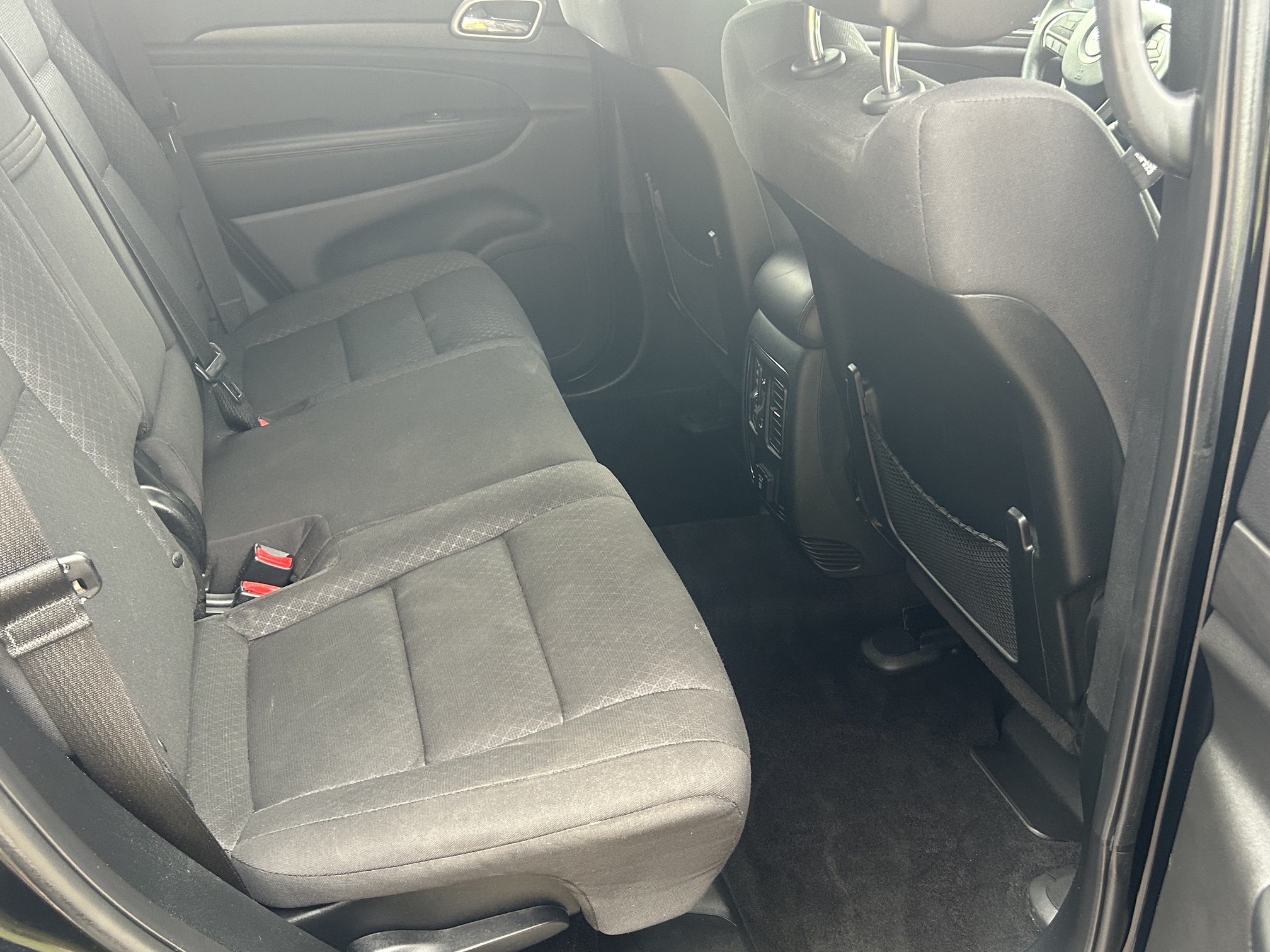 Used 2018 Jeep Grand Cherokee 2WD Laredo image 13