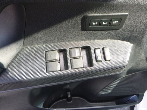 Used 2013 Toyota RAV4 AWD Limited image 16