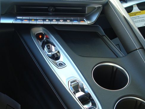 New 2026 Chevrolet Corvette Stingray 2LT image 13