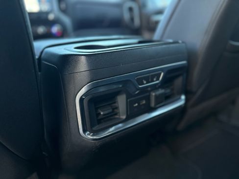 Used 2021 GMC Sierra 1500 SLT image 17