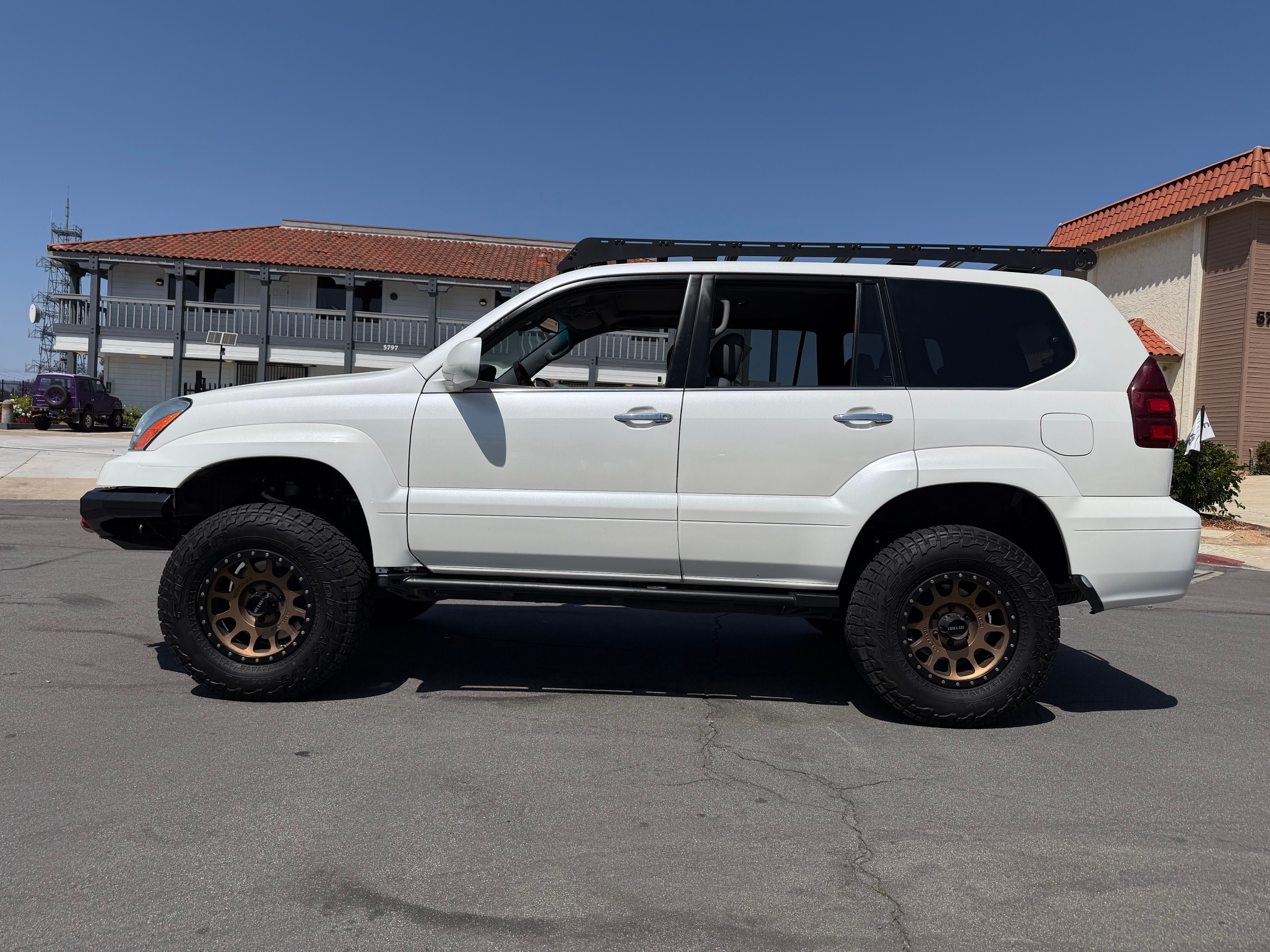Used 2009 Lexus GX 470 AWD/4WD image 2