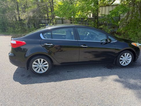 Used 2014 Kia Forte EX image 20