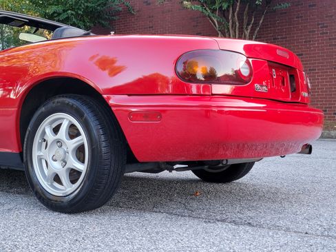 Used 1997 MAZDA MX-5 Miata UNAVAIL RWD image 52