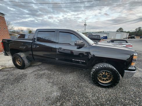 Used 2015 Chevrolet Silverado 1500 LT Z71 image 6