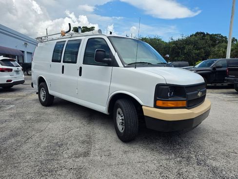 Used 2011 Chevrolet Express 2500 UNAVAIL RWD image 4