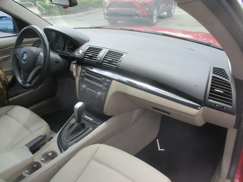Used 2009 BMW 128i image 10