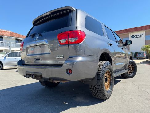 Used 2013 Toyota Sequoia Limited image 8