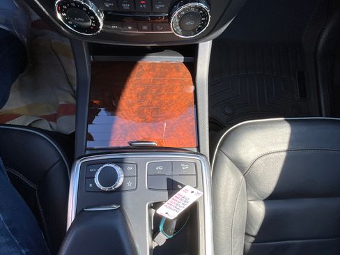 Used 2013 Mercedes-Benz GL 450 image 14