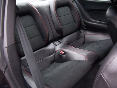 Used 2023 Ford Mustang GT Premium image 12