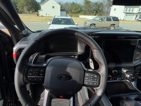 Used 2025 Ford F150 Raptor R image 11