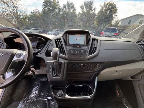 Used 2019 Ford Transit 150 image 11