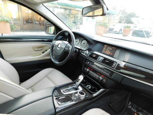 Used 2013 BMW 528i image 21