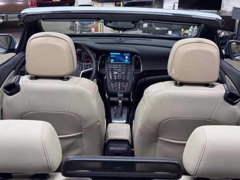 Used 2016 Buick Cascada Premium image 36