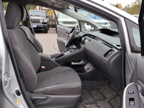 Used 2011 Toyota Prius Three image 14
