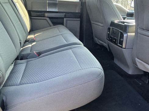 Used 2018 Ford F150 XLT image 18