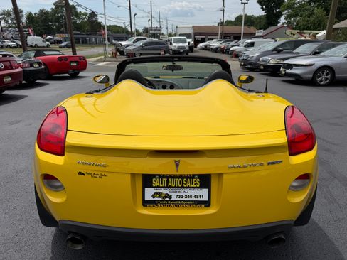 Used 2007 Pontiac Solstice GXP Convertible RWD image 19