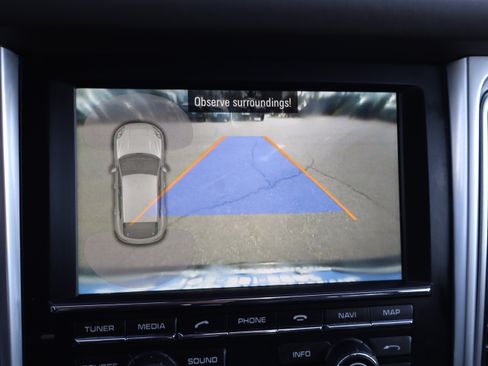 Used 2015 Porsche Macan S image 26