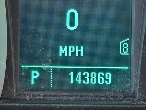 Used 2010 Chevrolet Equinox LT image 9