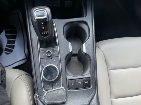 Used 2019 Cadillac XT4 Luxury image 13