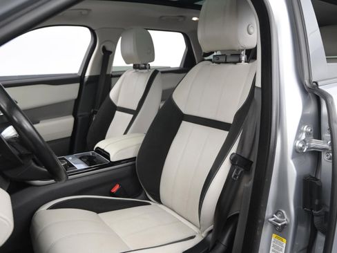 Used 2019 Land Rover Range Rover Velar S image 42