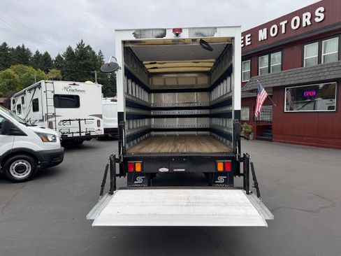 Used 2020 Chevrolet Express 3500 image 3