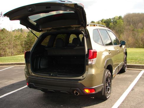 Used 2025 Subaru Forester Wilderness image 8