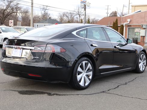 Used 2021 Tesla Model S Long Range Plus image 9