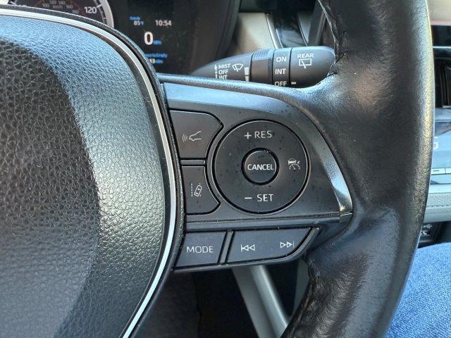 Used 2022 Toyota Corolla Cross LE FWD image 15